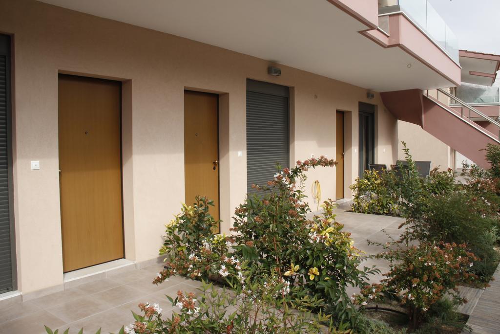 Polychrono Apartments Exterior foto
