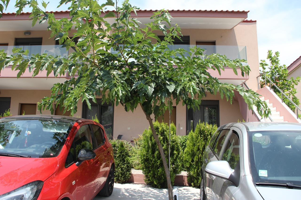 Polychrono Apartments Exterior foto